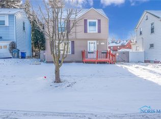 1441 Gould Rd, Toledo, OH 43612