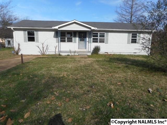 1st image of 135 Humphrey Dr