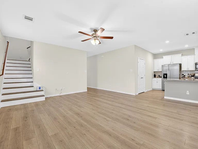 2261 Obsidian Dr — Photo 5