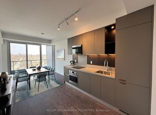 39 Mary St #1504, Barrie, ON L4N 1S9