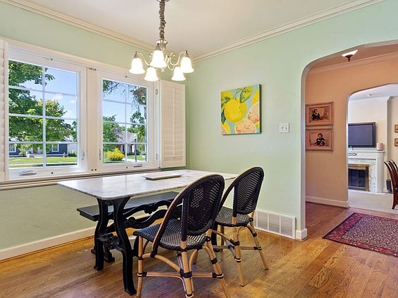 5th image of 2033 E Wilmington Ave