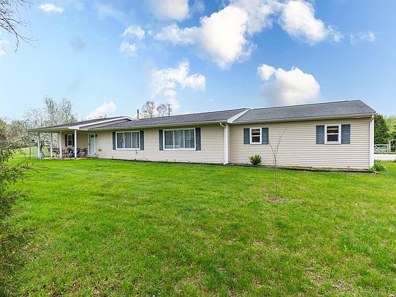 2nd image of 20323 Haggerty Rd