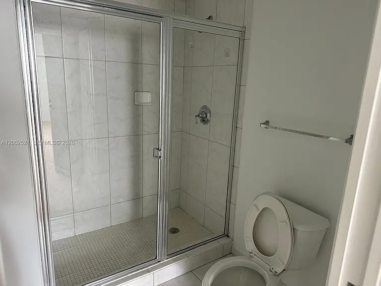 6861 SW 44th St #205 — Photo 21
