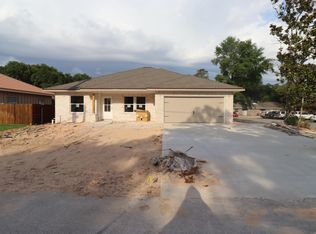 101 Doodle Ave, Fort Walton Beach, FL 32547