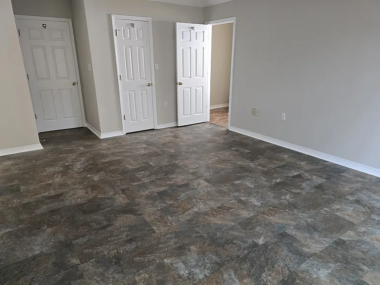 2566 Barron Ct — Photo 11