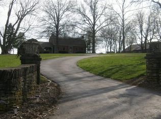 4092 Iron Works Pike, Lexington, KY 40511