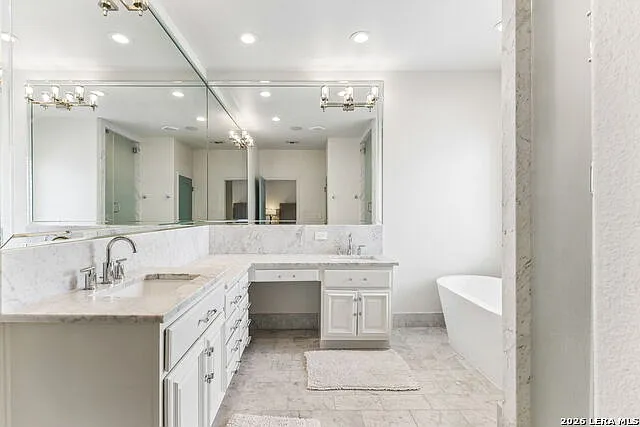 8127 N New Braunfels Ave #701 — Photo 23