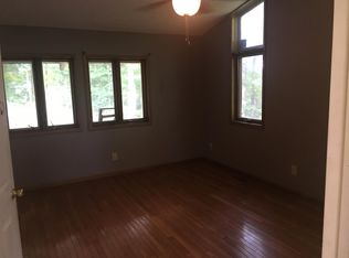 1750 Woodvale Dr, Charleston, WV 25314