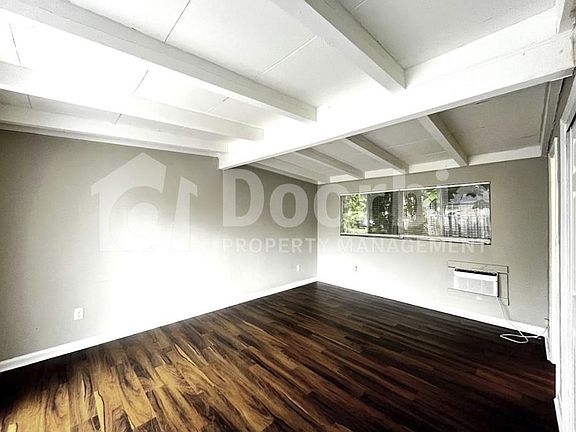 4th image of 6331 Kimberly Ln