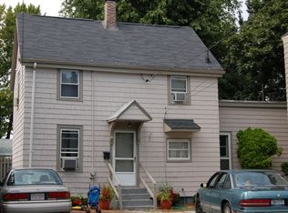 4 Park St, Arlington, MA 02474