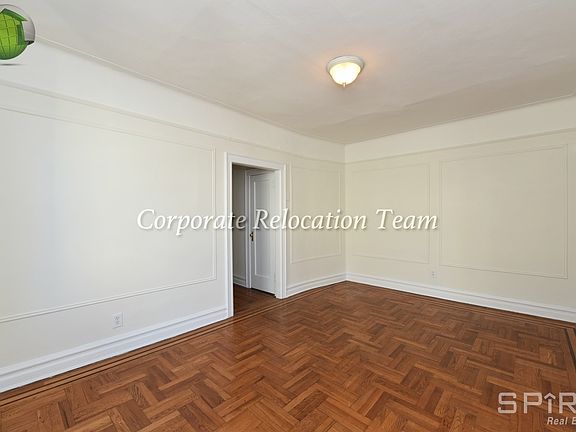 4th image of 31-50 33rd St #7D