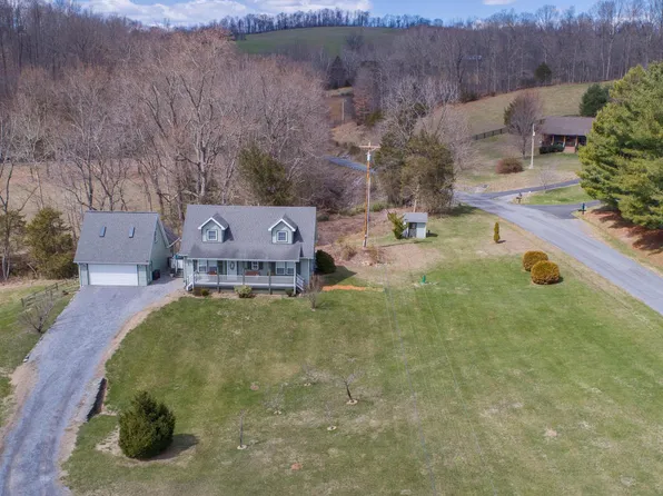 16 Wing Walker Way, Buena Vista, VA 24416