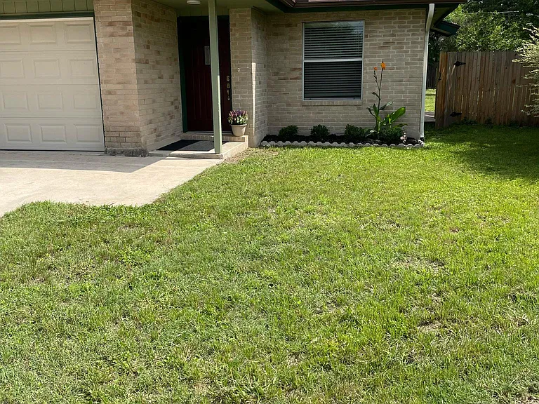 149 Oak Grove Dr — Photo 15