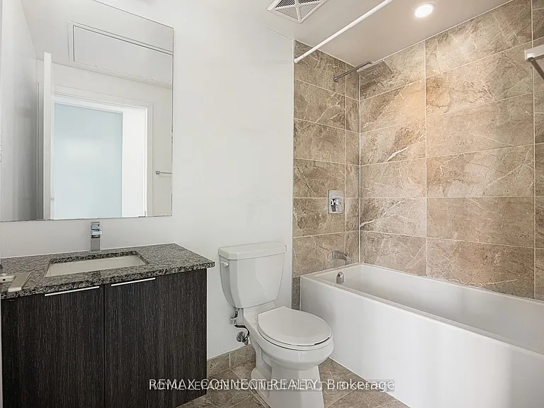 120 Parliament St #704 — Photo 15