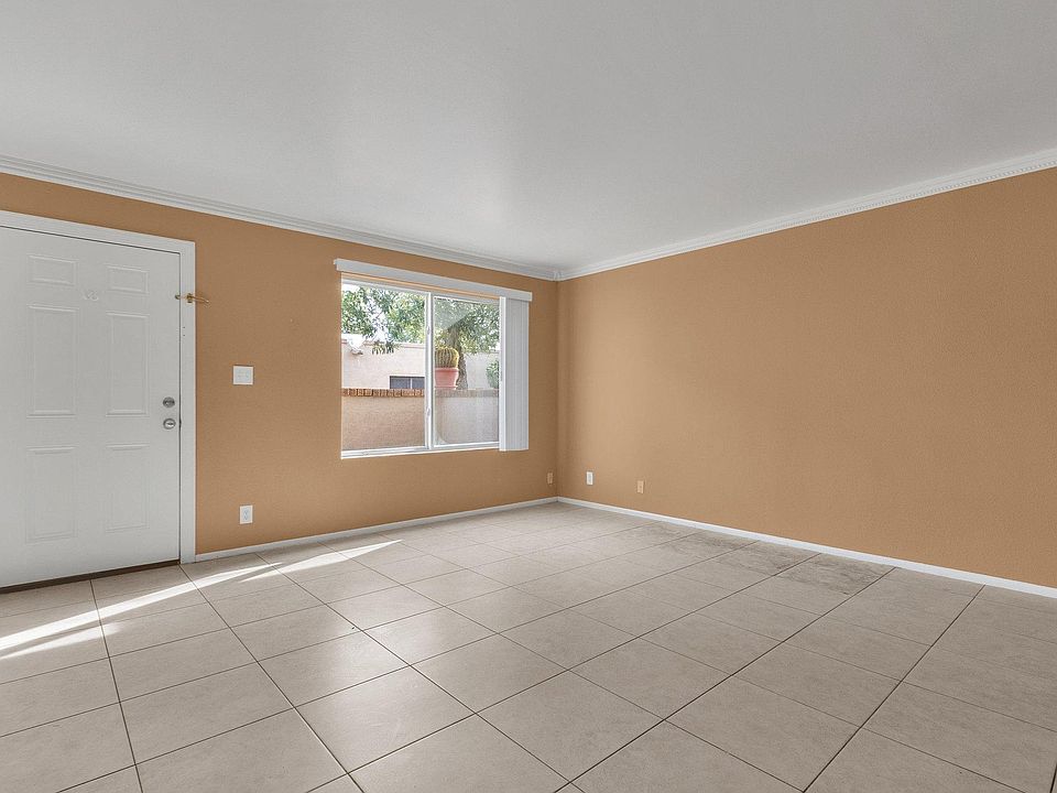 1st image of 17014 E Calle Del Oro APT B