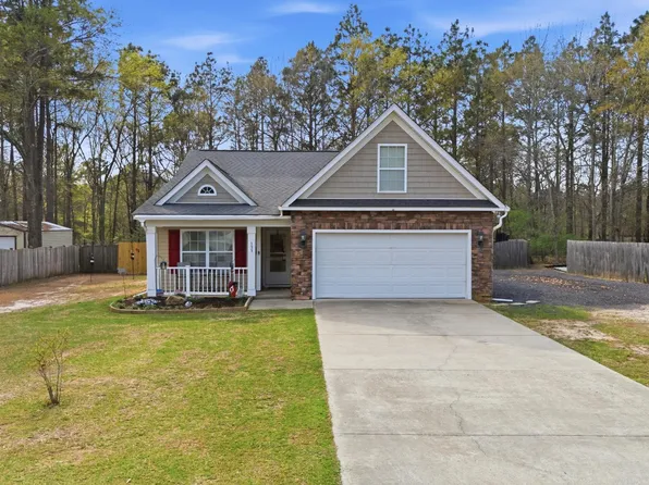 133 Graceland Ct, Swansea, SC 29160
