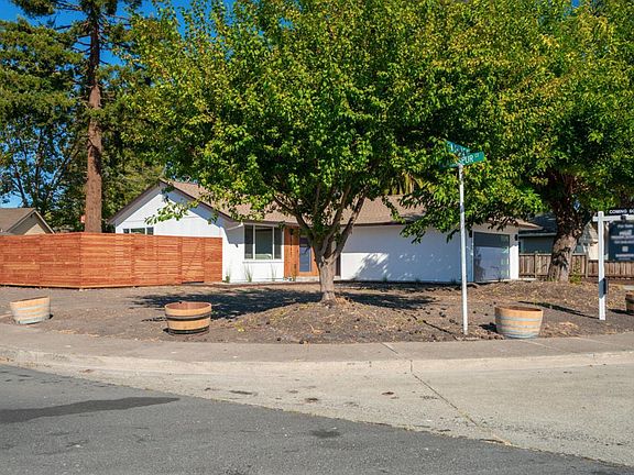 5th image of 8432 SW LaSalle Avenue SW