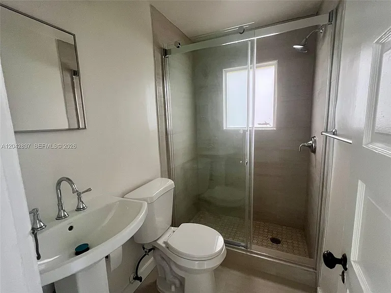 161 NW 6th St #2 — Photo 8