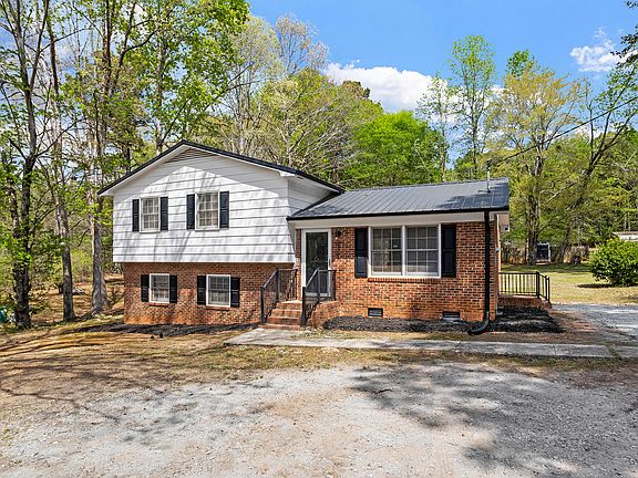 3rd image of 3321 Renee Dr