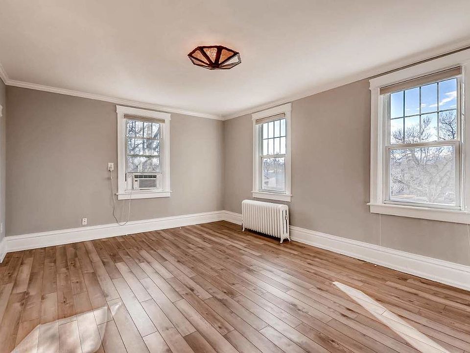 1st image of 504 N Pearl St APT 11