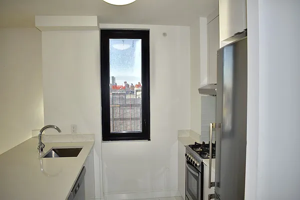 Rented by Compass | media 12