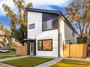 5901 W Erie St, Chicago, IL 60644