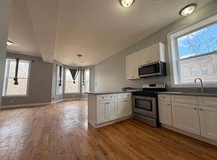 3235 W Douglas Blvd #2, Chicago, IL 60623