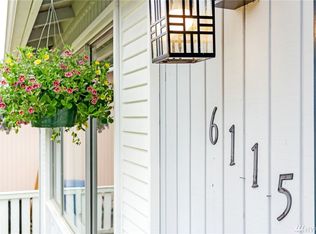 6115 NE 203rd St, Kenmore, WA 98028