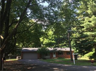 25263 Muerland Rd, Southfield, MI 48033