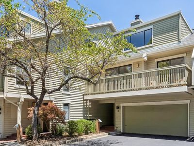 11 Eucalyptus Knoll Street, Mill Valley, CA, 94941