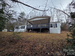 135 Halls Ln, Mc Grady, NC 28649