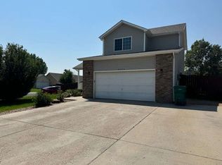 2402 Lagoon Ct, Evans, CO 80620