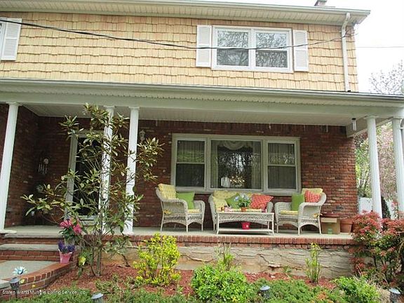 2nd image of 469 Barclay Ave
