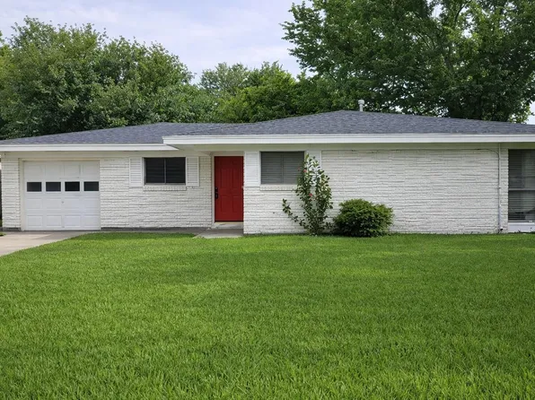 2118 17th Ave N, Texas City, TX 77590