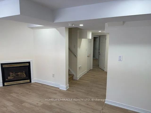 2415 Bankside Dr #BASEMENT — Photo 11