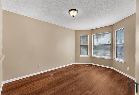 4th image of 6307 Cambridge Dr APT 2