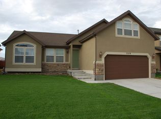3319 E Kennekuk Ln, Eagle Mountain, UT 84005