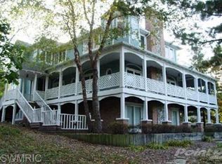 2960 Wild Dunes Path, Stevensville, MI 49127