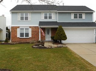 119 Rue Madeleine St, Williamsville, NY 14221