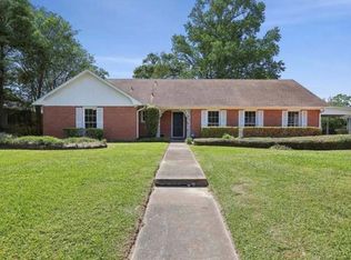 1175 23rd Rd, Beaumont, TX 77706