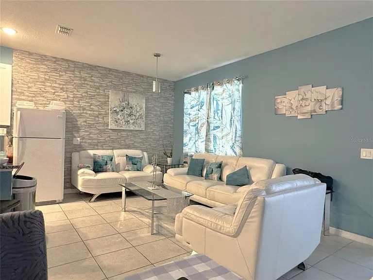 239 Tarpon Bay Blvd — Photo 2