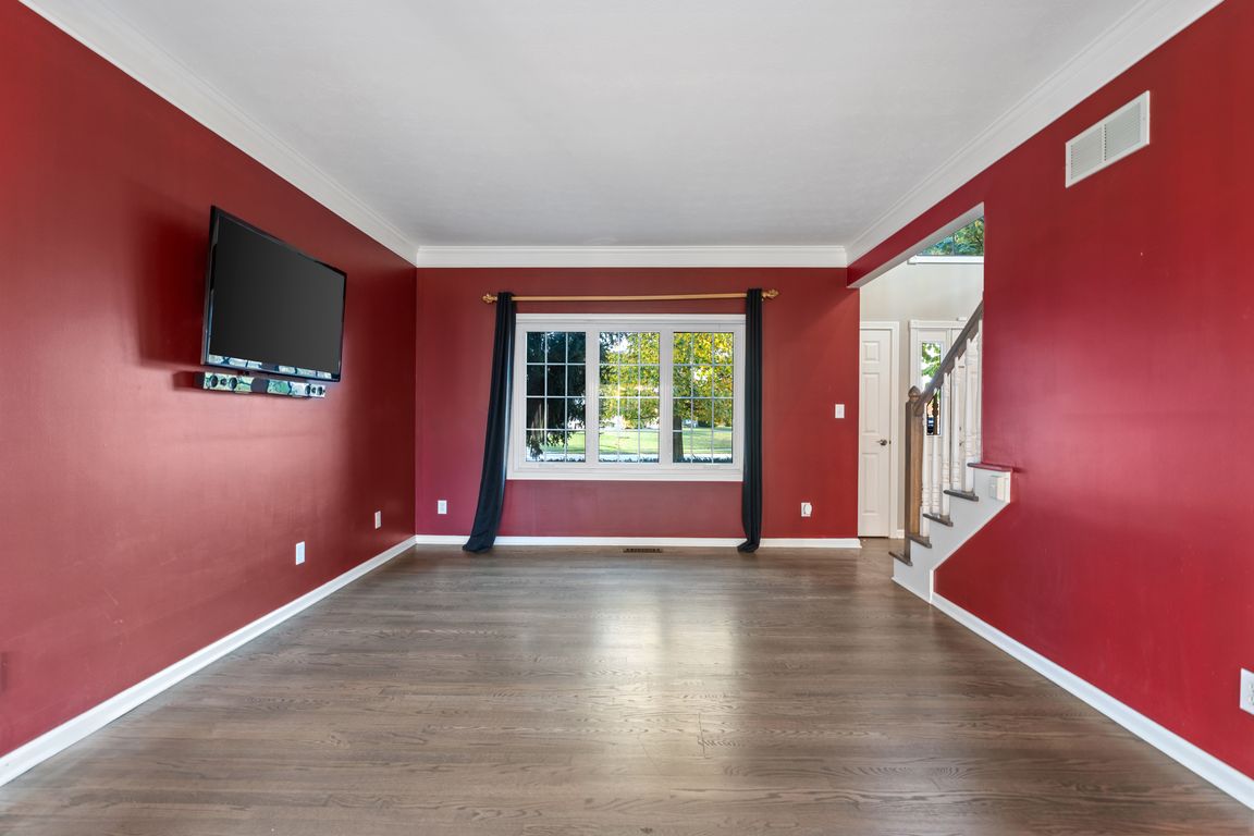 next background image