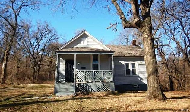 1st image of 2442 Mary Ave