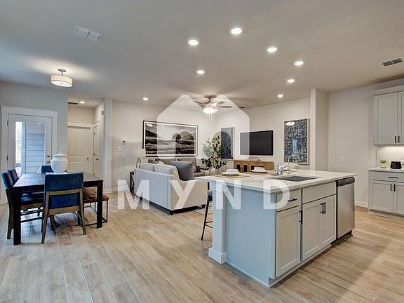 3rd image of 895 Casina Cir #7714136bf
