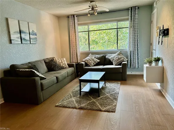 500 Ocean Trace Arch APT 301, Virginia Beach, VA 23451