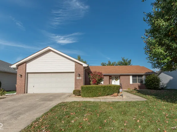 3740 Briar Hill Way, Columbus, IN 47203