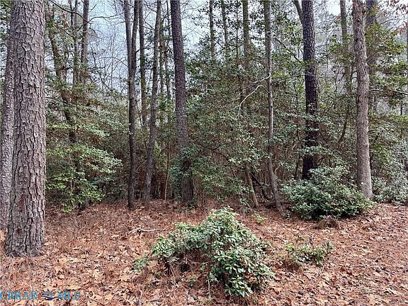 2nd image of 270 & 276 Ridge Rd