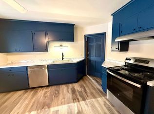 33 Grandview Rd APT C, Hummelstown, PA 17036