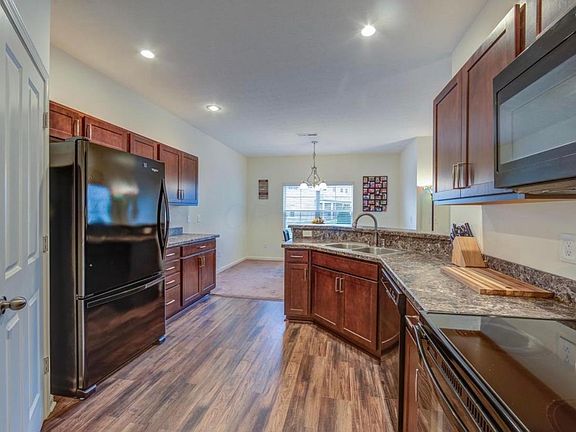 5th image of 3744 Evelynton Ave