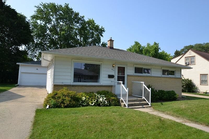 1st image of 429 Peters DRIVE